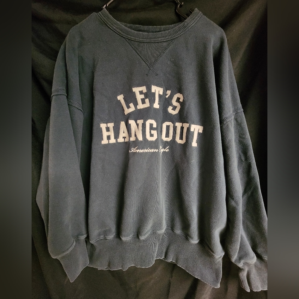 American Eagle Outfitters Baggy Dark Blue Crewneck Sweater